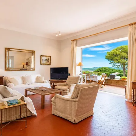 Soleil Marin - With Sea View Apartment