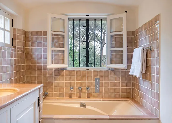 Soleil Marin - With Sea View * Сен-Тропе