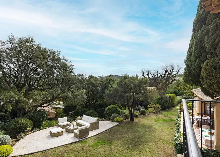 Soleil Marin - With Sea View Апартаменти