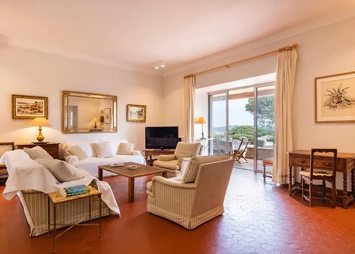 Soleil Marin - With Sea View Сен-Тропе